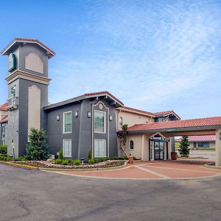 La Quinta Inn By Wyndham Kansas City Ленекса Экстерьер фото