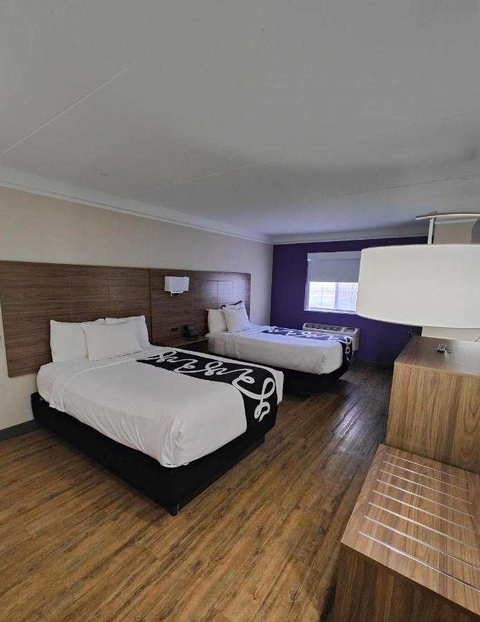 La Quinta Inn By Wyndham Kansas City Ленекса Экстерьер фото
