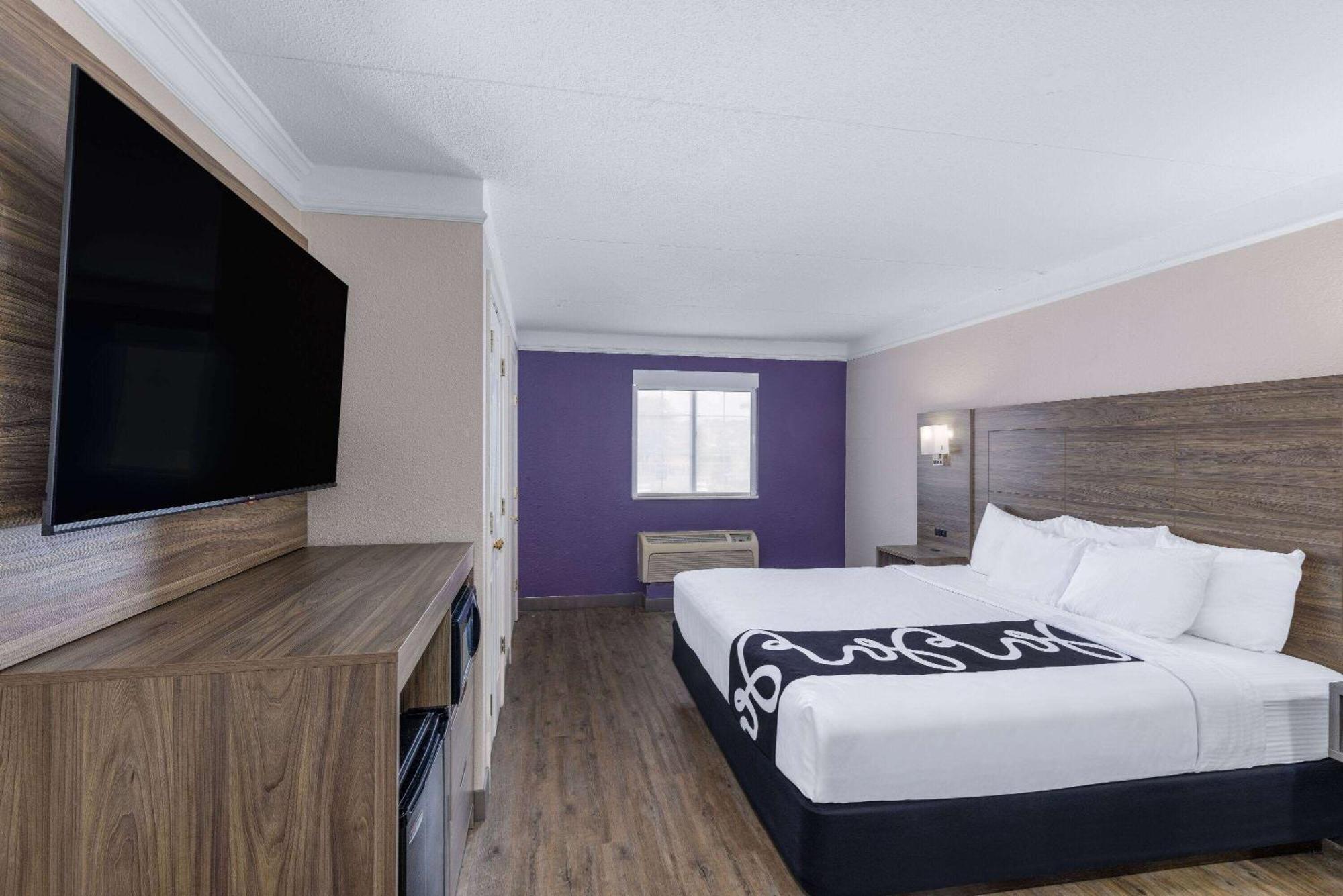 La Quinta Inn By Wyndham Kansas City Ленекса Экстерьер фото